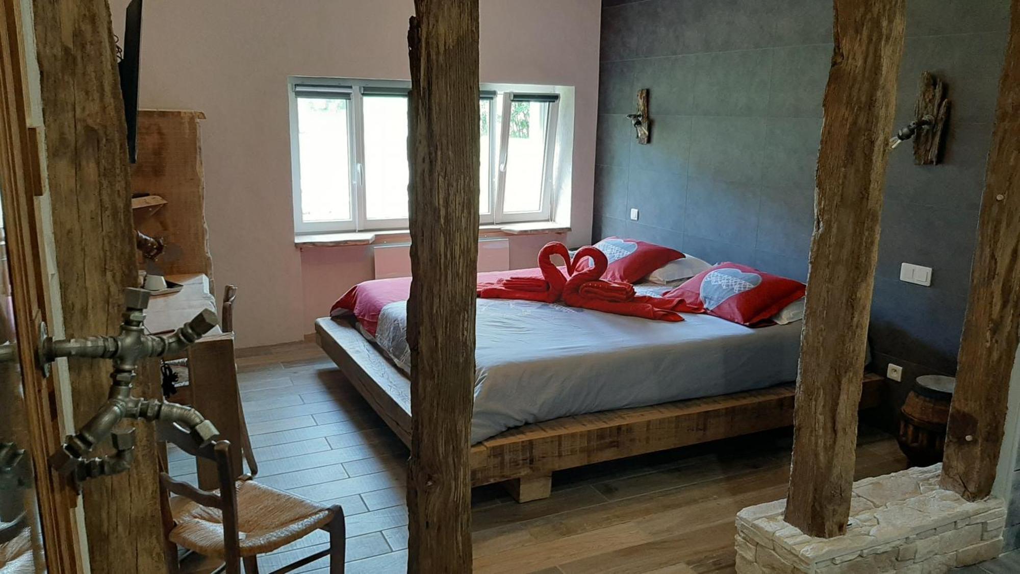 La Berrycurienne Proche Du Zoo De Beauval Saint-Aignan Avec Sdb, Wc Et Spa Privatif Pour Chaque Chambre Luçay-le-Mâle Camera foto